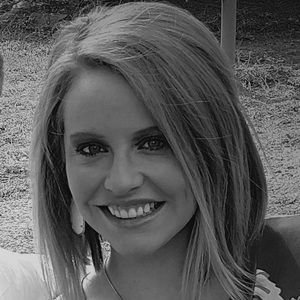 Meet your Posher, Tabitha